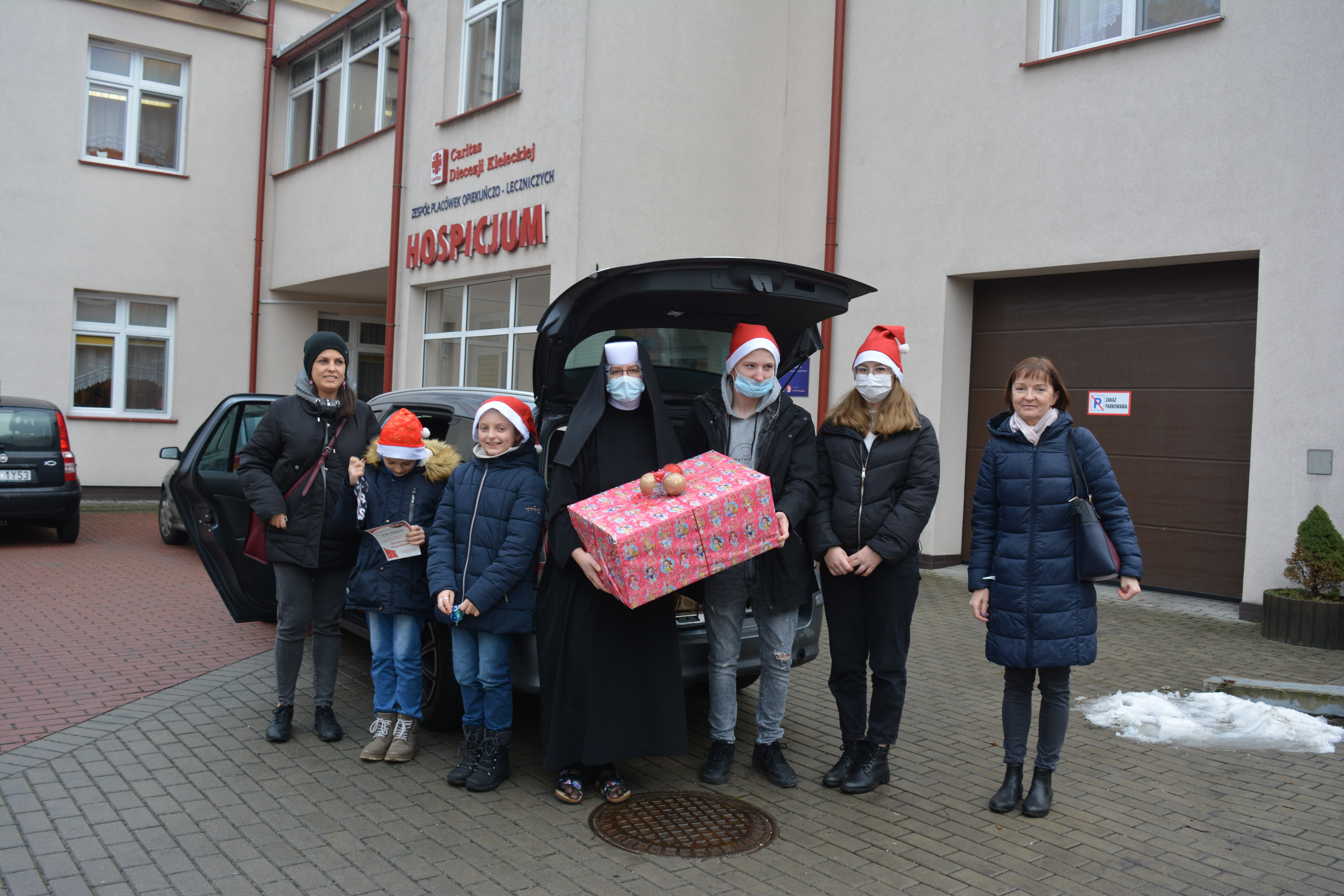 Świąteczna niespodzianka dla Hospicjum