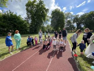 VII CHARYTATYWNY PIKNIK SPORTOWO REKREACYJNY "CHARYTATYWNA DYCHA"